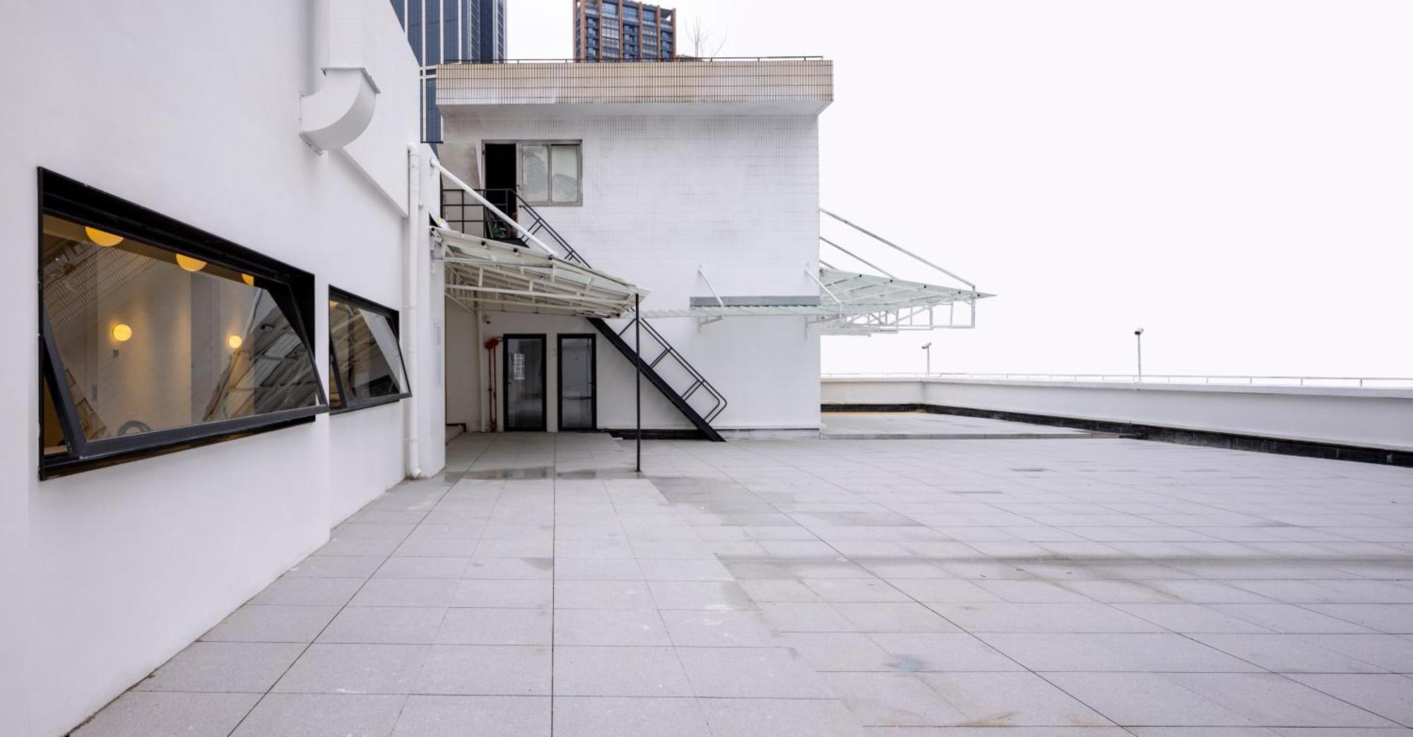 Hi Cozy International Youth Hostel East Nanjing Road & The Bund - Free Gym เซี่ยงไฮ้ ภายนอก รูปภาพ